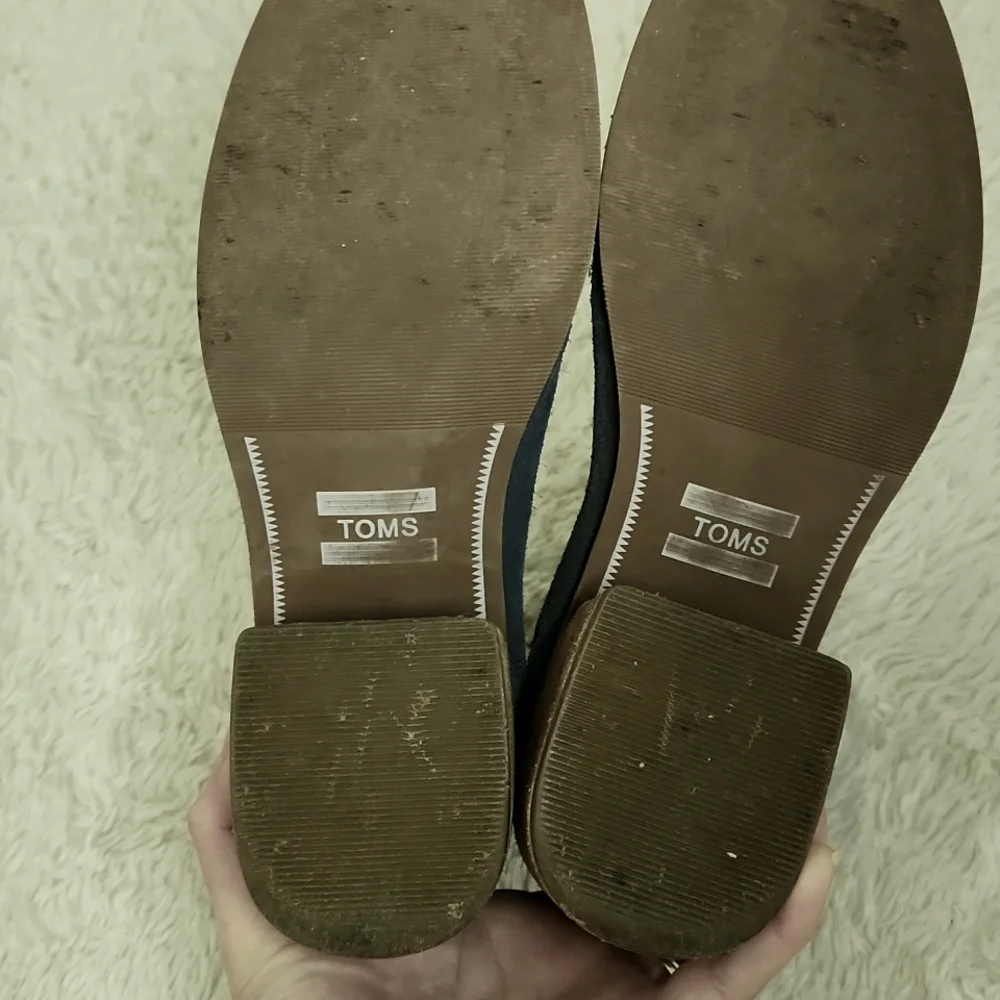 Women's Toms Esme Gray Boots Sz 8.5
